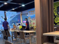 -麦当劳(深圳北站高铁店)