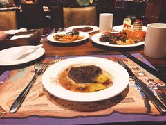 -四海一家自助餐(益田假日广场店)