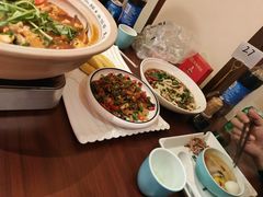 -魏铭鱼头捞饭(嘉善店)