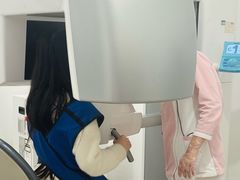 -雅悦齿科(顾村公园店)