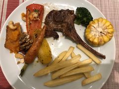 -飨食汇全日制餐厅·昆山皇冠假日酒店(九方店)