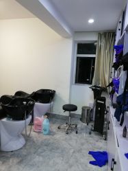 -Style HAIR
