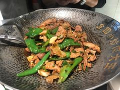 -费大厨辣椒炒肉(万家丽一店)