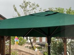 -星巴克(上海虹桥新天地二店)