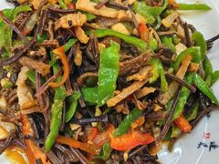 -缘来聚·徽菜名店(黄山宏村店)