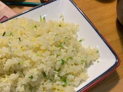 -虾弄弄海派小龙虾·牛羊蝎子火锅