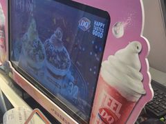 -DQ·蛋糕·冰淇淋(河东万达店)