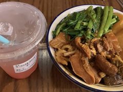 -CowCow其其·牛杂咖啡公司(六运店)