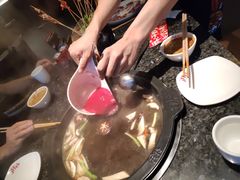 -井格重庆火锅(临平银泰城店)