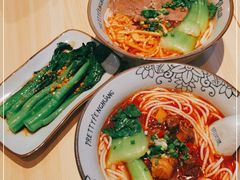 -俏凤凰(美林M·LIVE天地东座店)