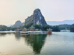 -星湖旅游景区七星岩