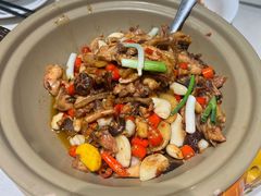 -绿草地·湘菜(7mall店)