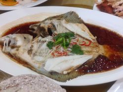 -甘井子区冠豪主题婚礼酒店宴会厅(机场店)