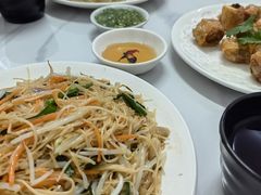-正宗普宁豆干坊·洪记砂锅粥(红领巾路店)