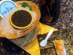 鱼籽甜虾手卷-老乾杯和牛烧肉(王府中环店)