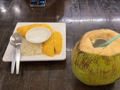 -J Daeng Seafood