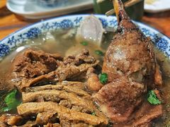 -叶新小吃店(来凤小区总店)