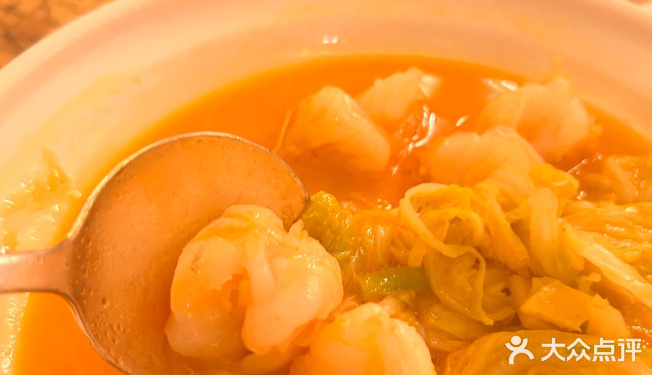 大快朵颐烤鸭时