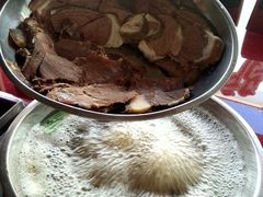 android_upload_pic-老石黑山羊毛驴肉火锅(金凯广场店)