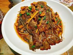 -黄泥岗·地道湖北菜(奥特莱斯店)