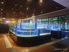 -顺兴鲜鱼庄·黑龙滩环球融创天堂洲际酒店