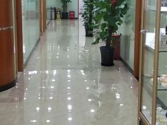 -茂菊口腔连锁(浦东南路店)