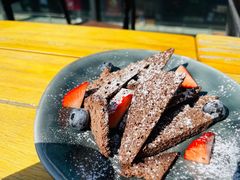 布朗尼-MARU玛露音乐餐厅(前滩世贸店)