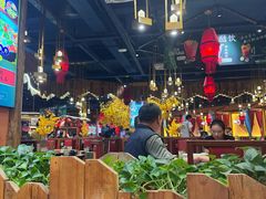 -老滇山寨•云南特色菜•地方菜•民族风情歌舞表演(金碧店)