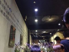 -狼遇见羊烧烤·现穿现烤(旧宫店)