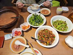 -湘阁里辣(沙井华润万家店)