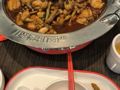 -胖哥俩肉蟹煲(湖滨银泰in77店)
