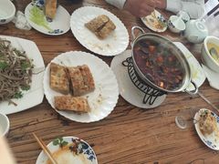 -溢心园香河肉饼总店