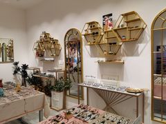 -肆兮眼镜·蔡司·徕卡战略合作店(大坪店)