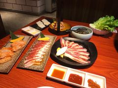 -山之屋炭火烧肉·生啤畅饮(大朗万科中央公园店)