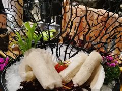 -湊湊火锅·茶憩(杭州湖滨银泰in77店)