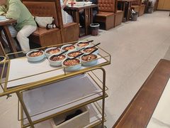 -梅利汴京烤鸭•开封豫菜地标店(东大街店)