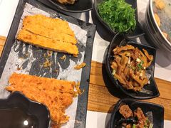 -馋三尺蟹粉小笼(人民广场店)