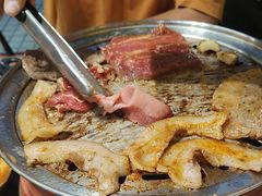 -允辛家·自助泥炉烤肉(九亭店)