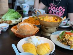 -大头虾越式风味餐厅(光明广场店)