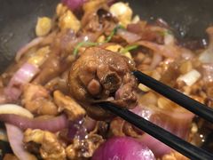 -胡须佬鸡煲四季火锅店(石厦西村直营店)