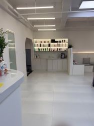 -Hello Lady发型设计