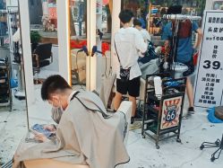 -发饰美男士增发补发假发定制店