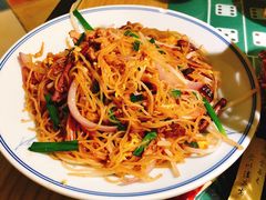 -粤港湾砂锅粥·宵夜(宝龙店)