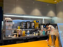 -春丽小马(济南恒隆广场店)