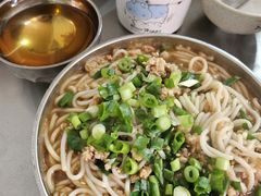 -正宗杨记普洱酸醋米线(总店)