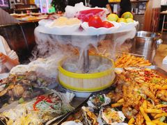 -日进一片海.生腌海鲜火锅.宵夜烧烤(三里屯总店)