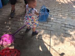 -小黑石海滨浴场·停车场