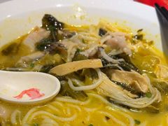 -渝是乎酸菜鱼·川渝小炒(新世界百货望京店)