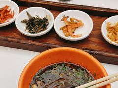 -乡党臊子面(丰庆公园店)