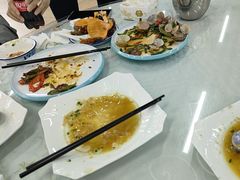 -双月饭店·20年老字号(新村店)